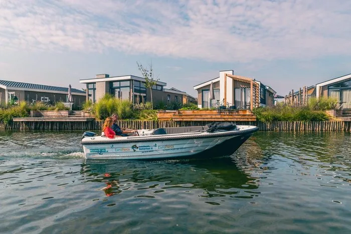 Boat hire