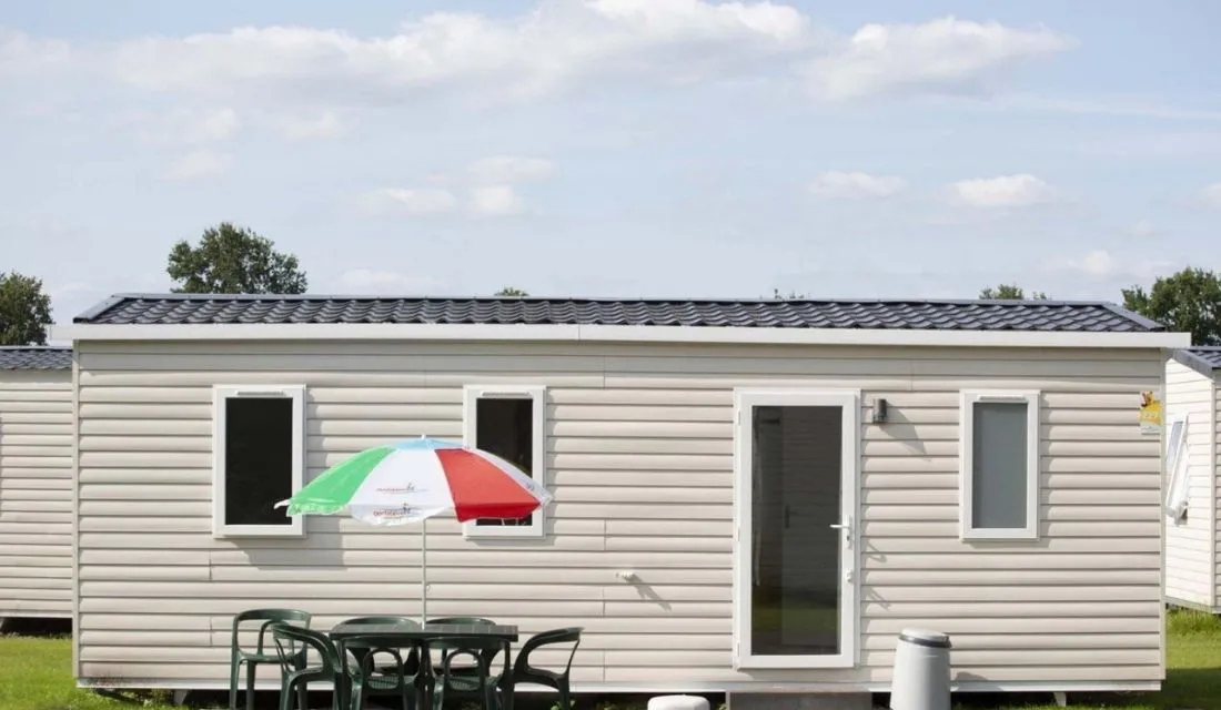 4 or 6 berth bungalows